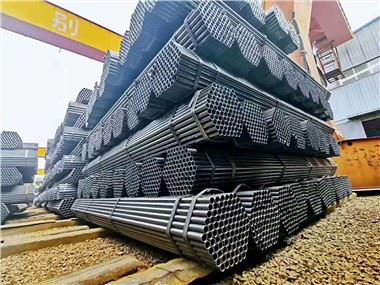 Lejè Kabòn Steel ERW Soude Nwa Steel Round Tiyo